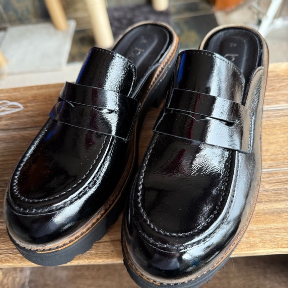 NEW Bueno Black Patent Amber Women's Open Back Clog - Picture 14 of 15